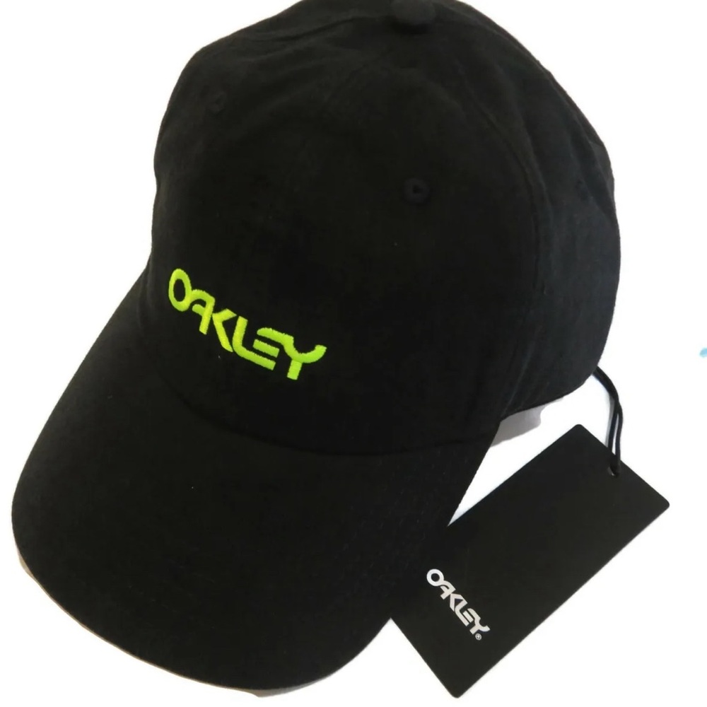 OAKLEY BLACK & NEON YELLOW CAP STRAPBACK ADJUSTABLE HAT